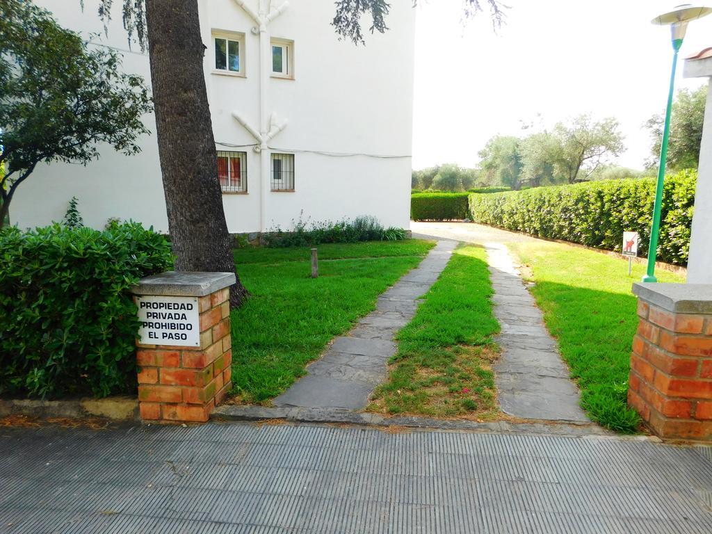 Apartamento Mas Oliva Roses Esterno foto